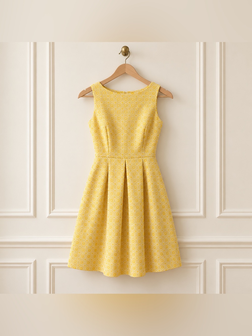 Tommy Hilfiger Dress Womens 2 Yellow Geometric Sleeveless Pleated Fit Flare